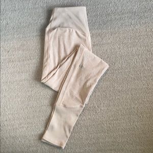 Alo Leggings